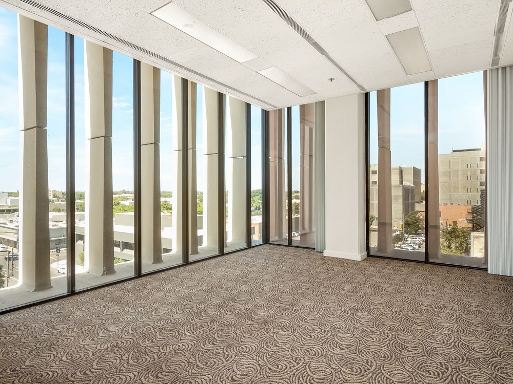 Office Space Available in Excellent Condition & Move-In Ready : 1221 Van Ness Ave, Fresno, CA 93721
